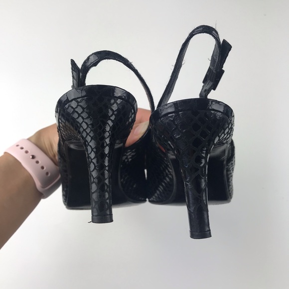 Stuart Weitzman Black Pointy Toe Slingback Pumps - Picture 5 of 7